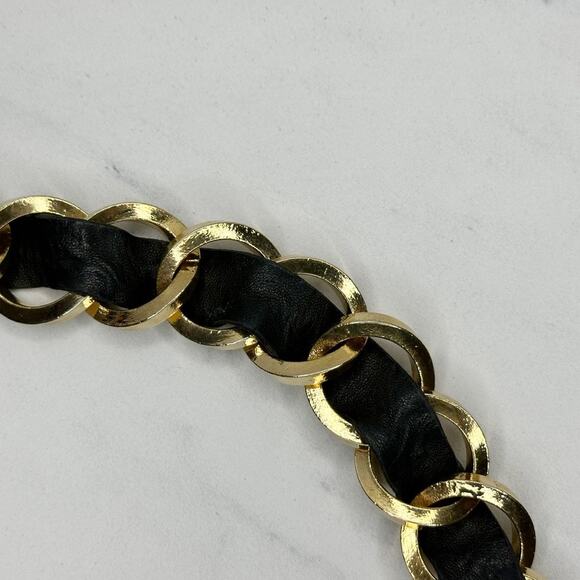 CHANEL 1991 Runway Black Leather Gold Chain Belt XS/Small Made France ?✨ main image 6